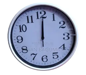Round Wall Clocks