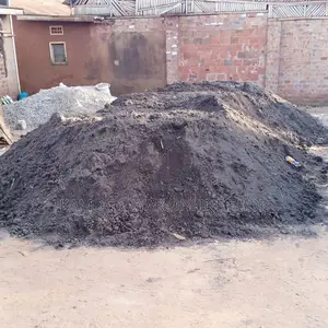High Organic Black Soil / Fertilizer