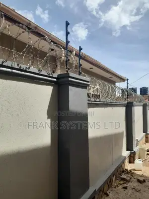 Electric Fence System. Whatsapp