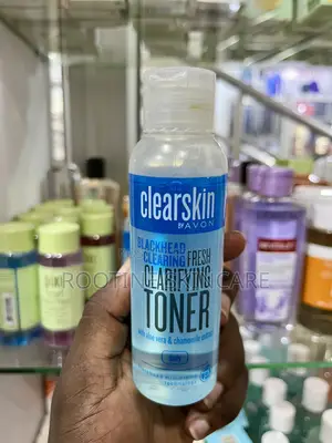 Clear Skin by Avon Blackhead Clearing Clarifying Toner