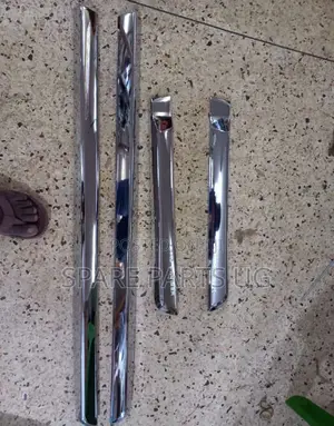 Landcruiser Prado FJ150 Full Door Chrome Moulding
