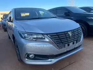 Toyota Premio 1.8 FWD 2017 Silver