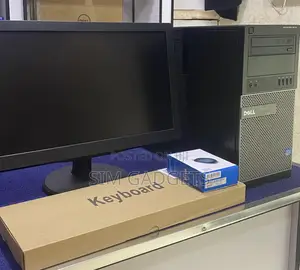 Desktop Computer Dell 4GB Intel Core I3 HDD 500GB