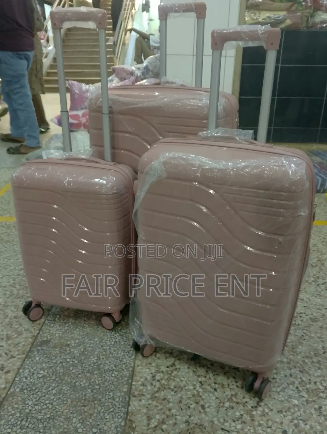 Original Rubber Plastic Suitcases. Medium.(Brown)