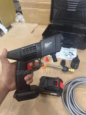 High Pressure Car Washer Rechargeable Gun Machine