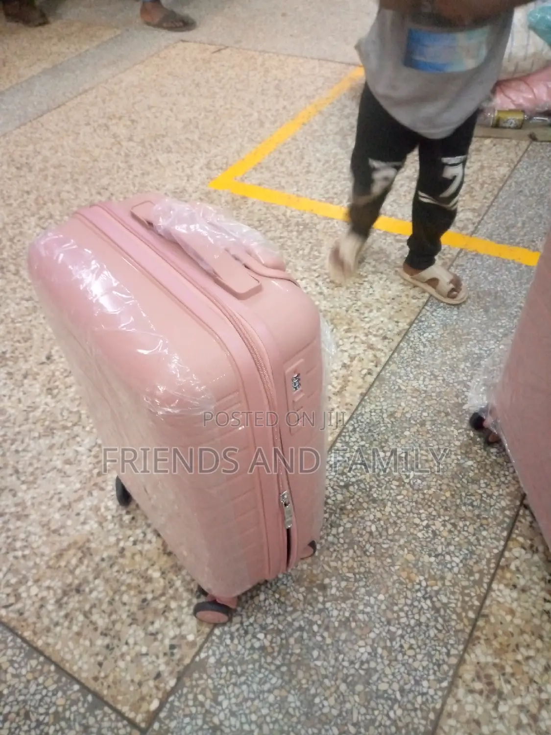 Nice Suit Case Full Set