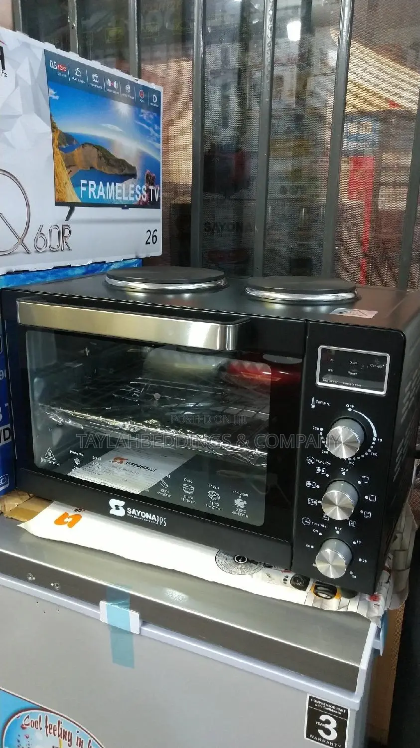 Sayona Electric Oven 45 Litres With 2 Hotplates