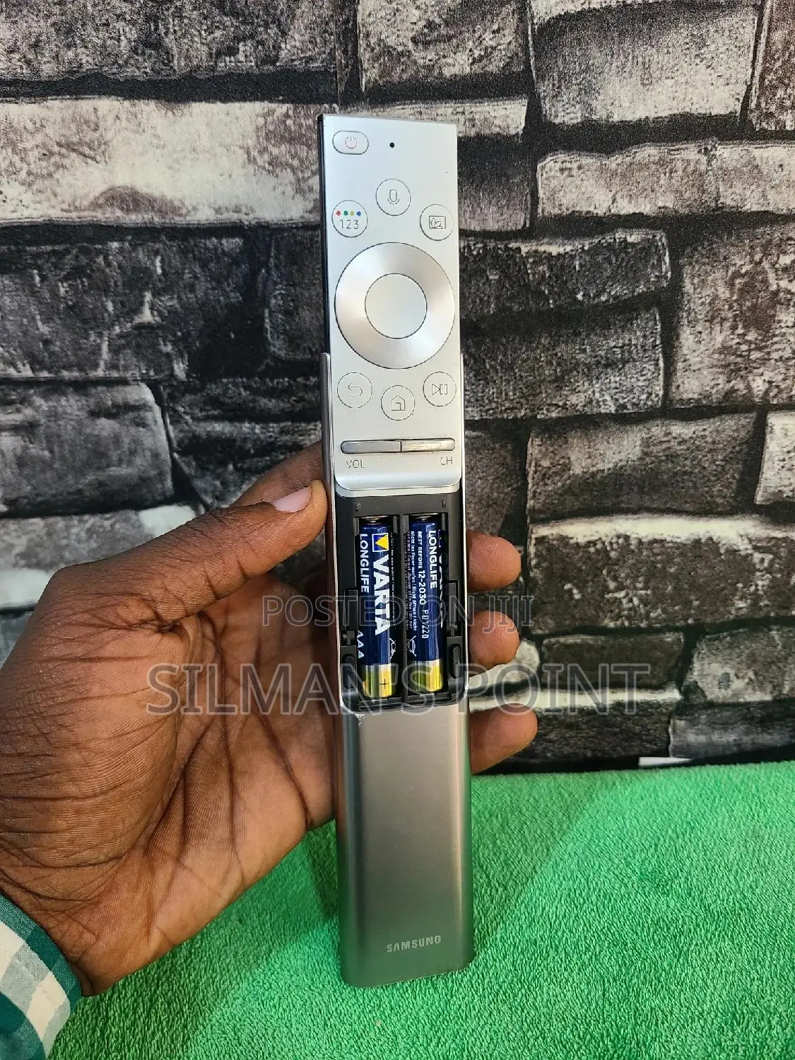 Samsung Smart Remote Silver