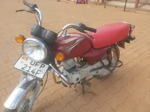 Bajaj Boxer 2023 Red