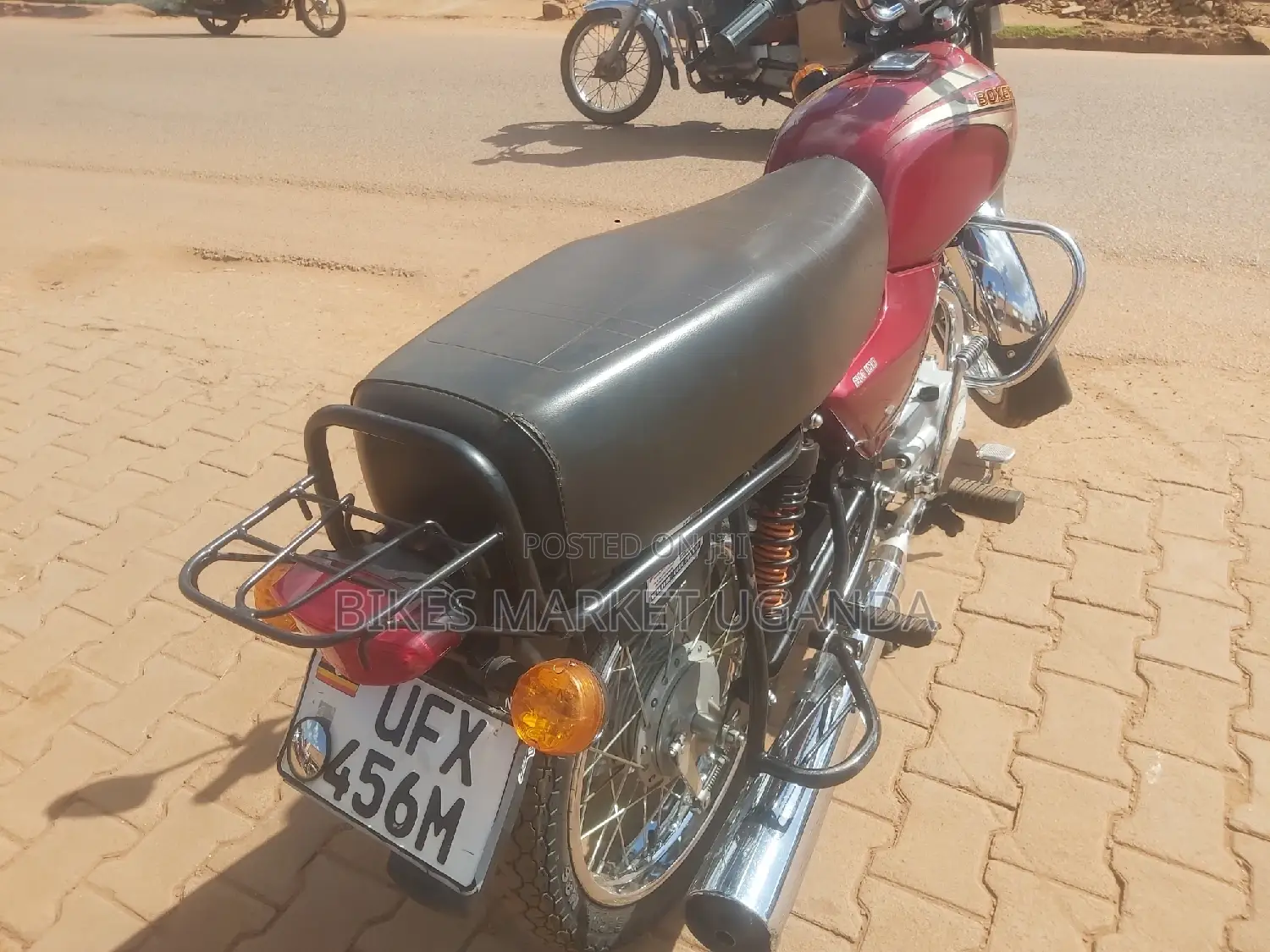 Bajaj Boxer 2023 Red