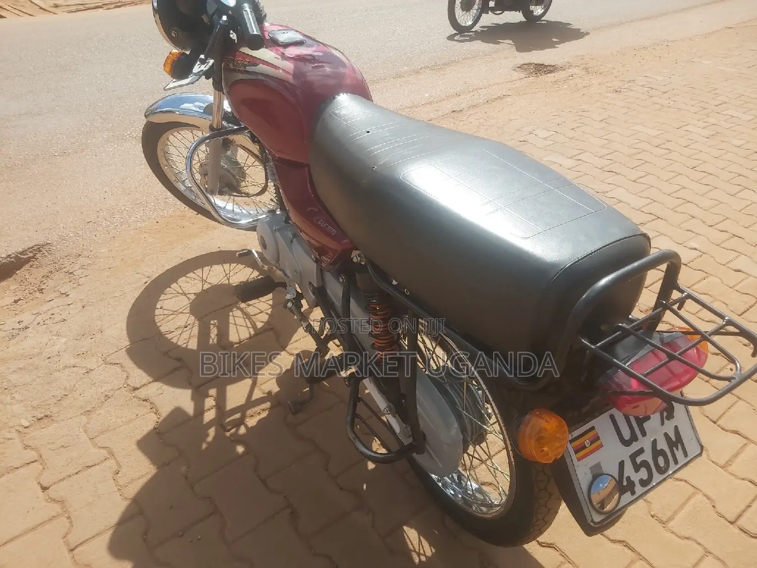 Bajaj Boxer 2023 Red