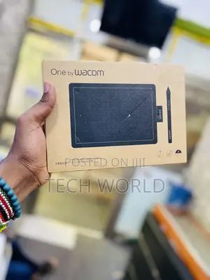 One by Wacom Graphics Drawing Tablet (C)