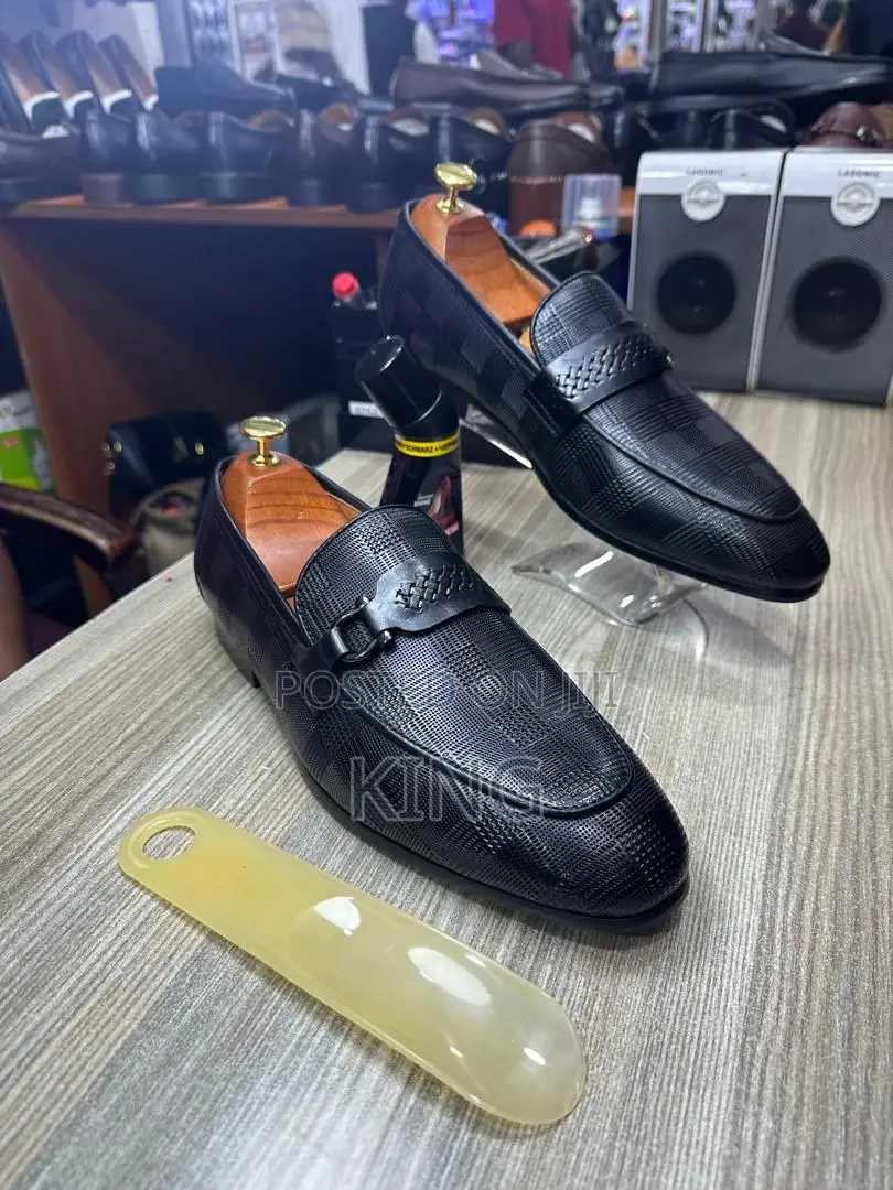 Designer High Quality Ferra Shoes