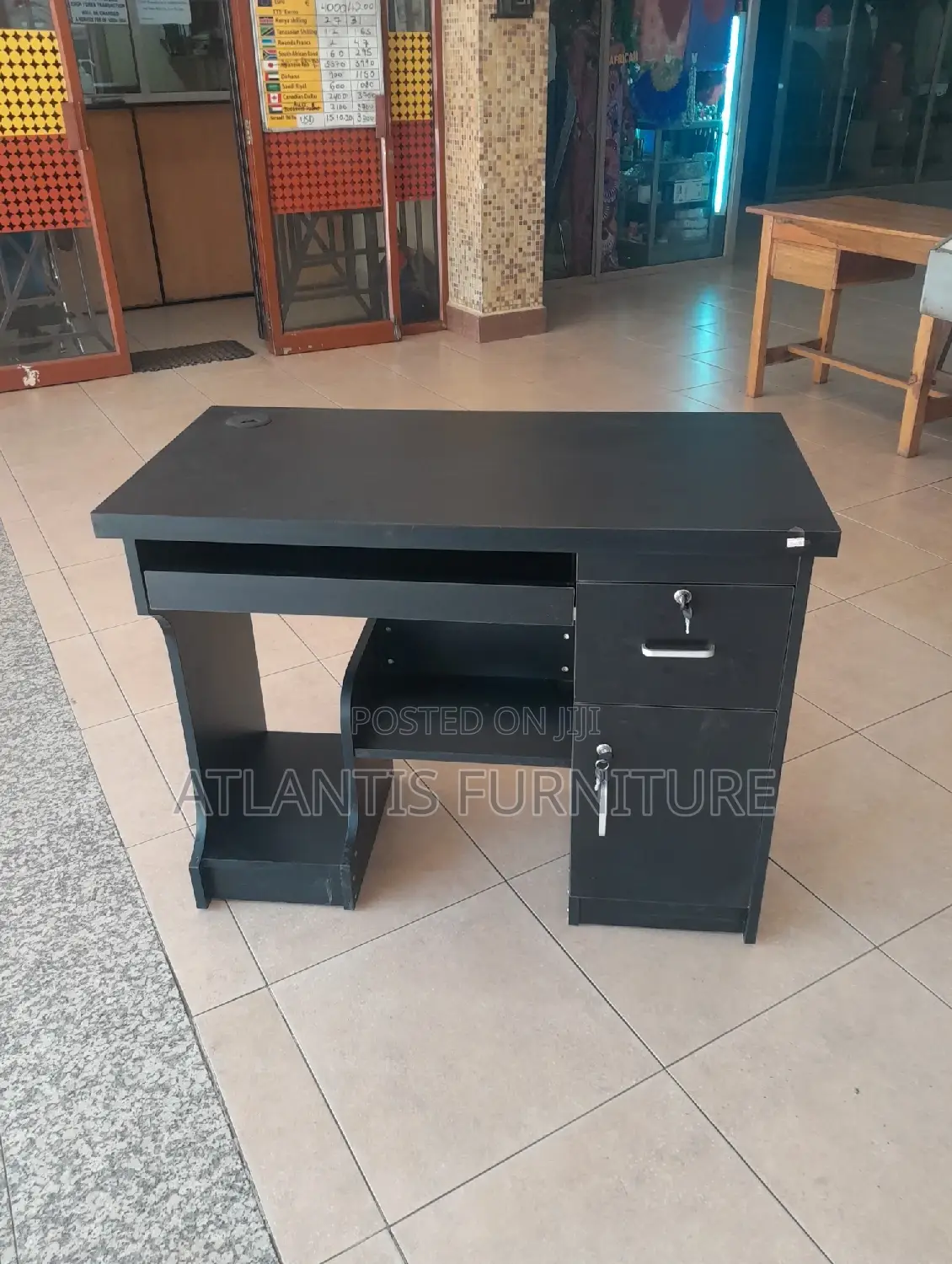 Malaysian Computer Table