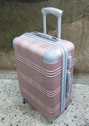 Medium Travel Suitcases