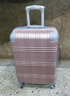 Medium Travel Suitcases