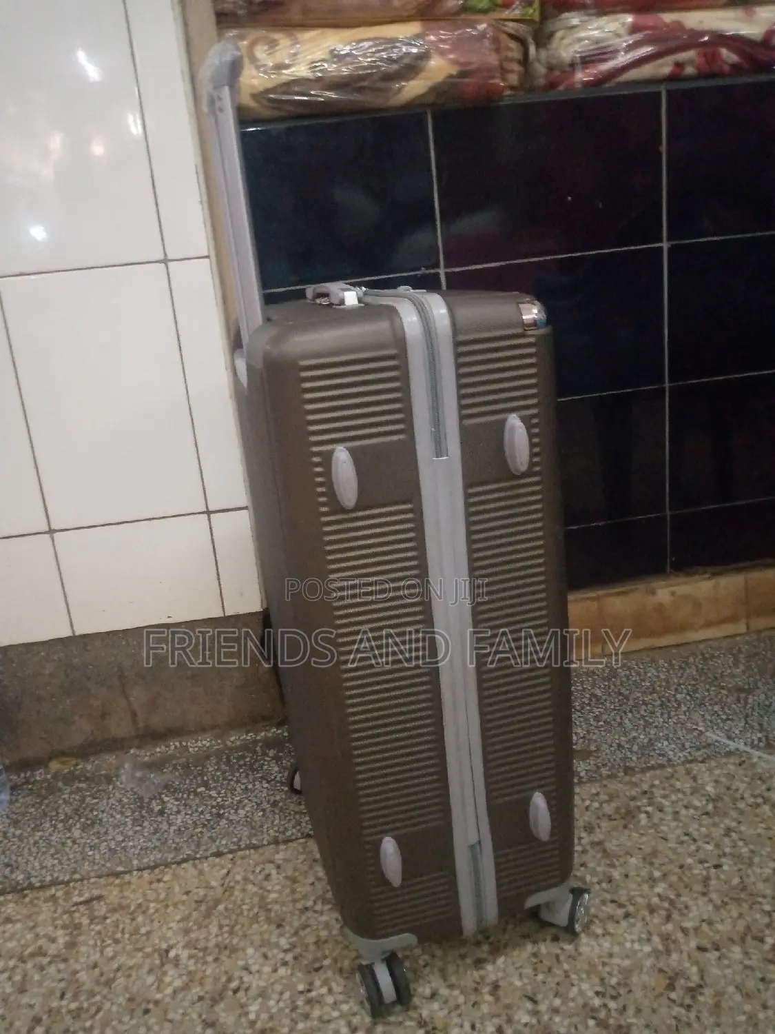 Jibao Medium Suit Case