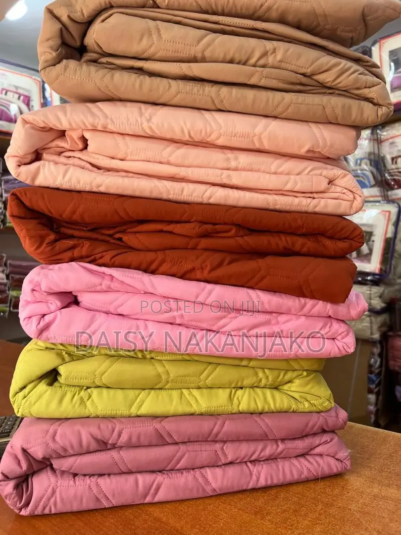 New.Matress Protector