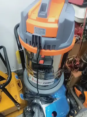 Vacuum Cleaner Wet and Dry 30L Italy