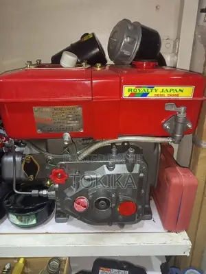 7 Hp Water Cooled Diesel Engine Royalty