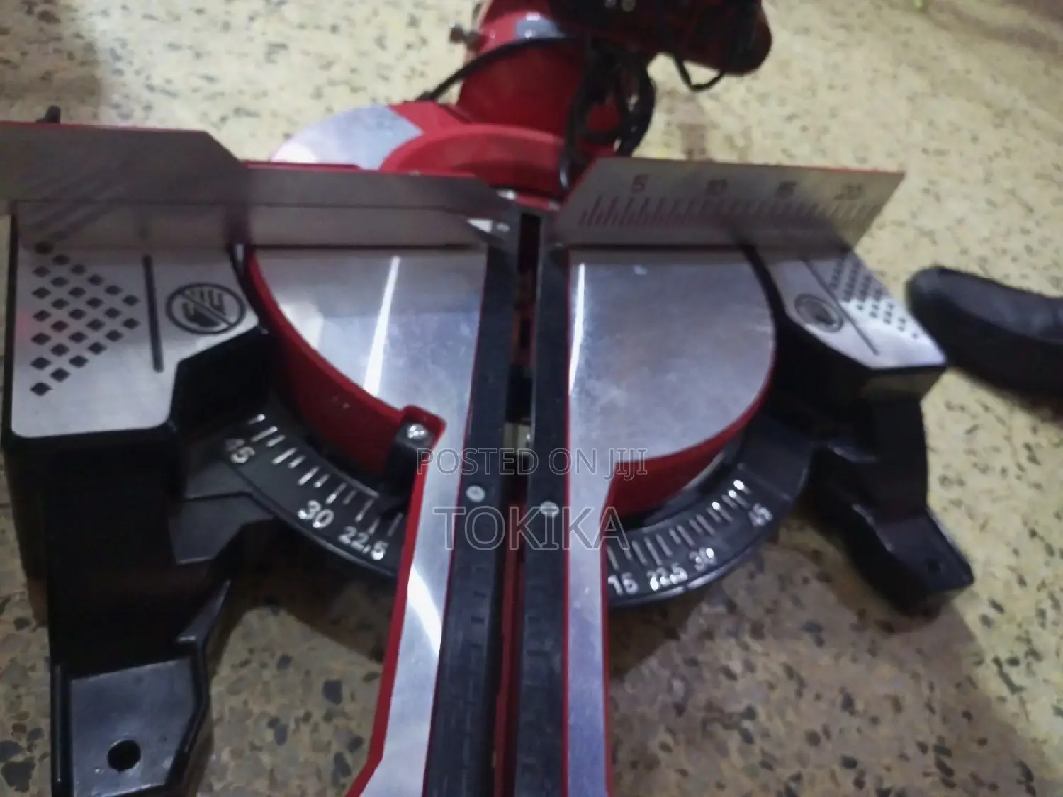 Edon Adjustable Mitre Saw