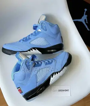 Original Air Jordan 5 Retro University Blue Sneaker