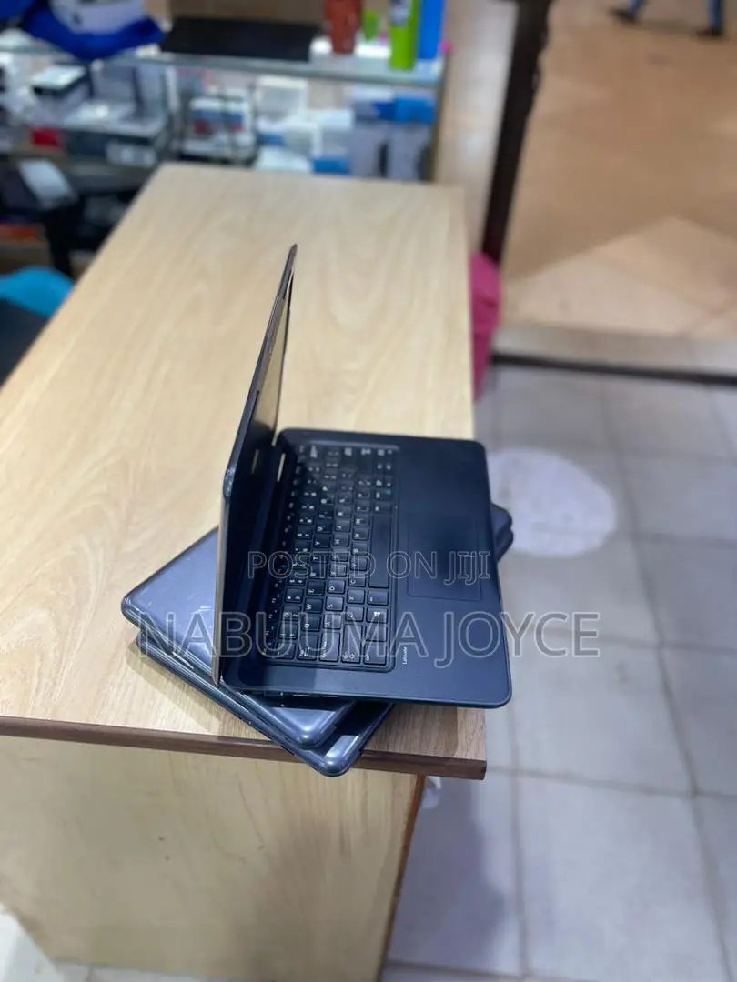 New Laptop Dell Latitude 3380 8GB Intel Core I5 HDD 500GB