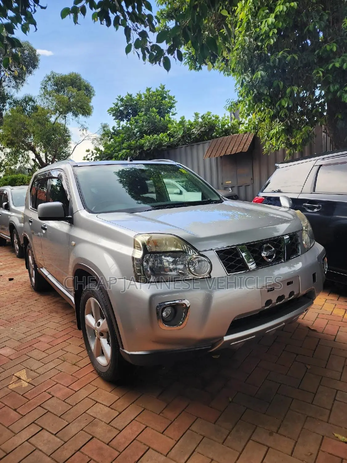 Nissan X-Trail 2010 Silver