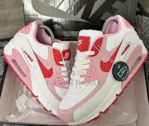 Original Women’S Nike Air Max 90 “Valentines Day” Sneaker