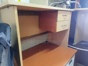 Second Hand Simple Table 100cm