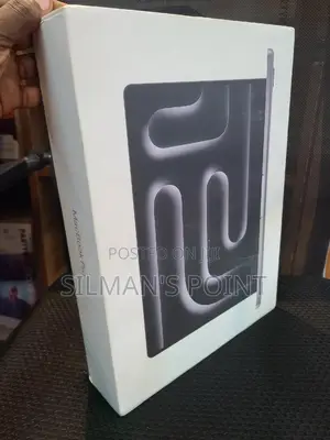 New Laptop Apple MacBook Pro 36GB Apple M3 Max SSD 1T