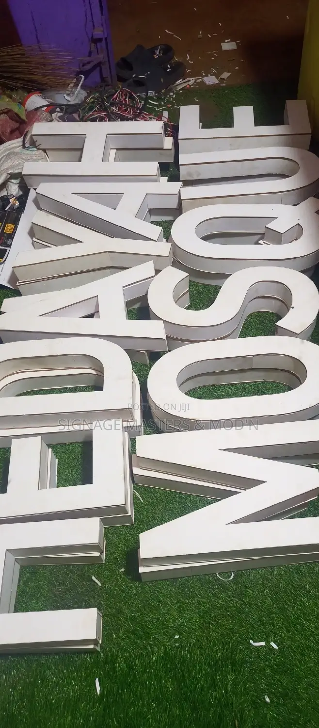 Non Lighting 3D Letters