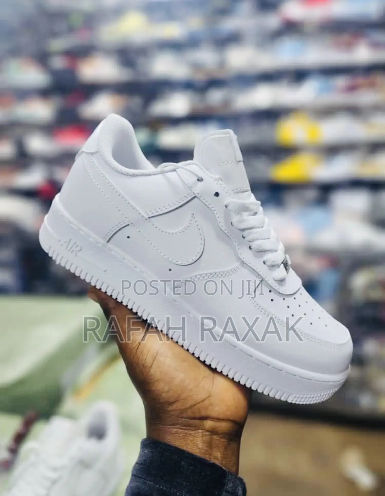 Original Unisex White Nike Air Force 1 Sneaker