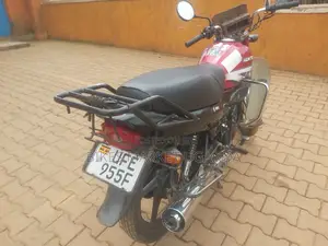 Hero Hunter 125 2021 Red