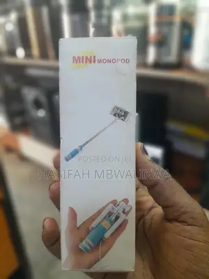Selfie Stick Mini Wired With 3.5mm Cable.