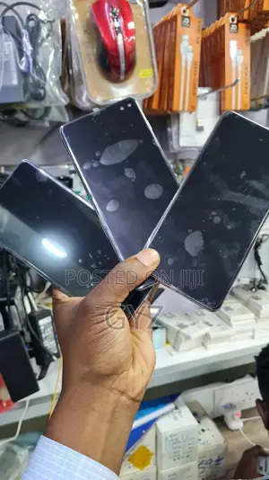 Samsung Galaxy S10 Plus LCD Screen Grade B