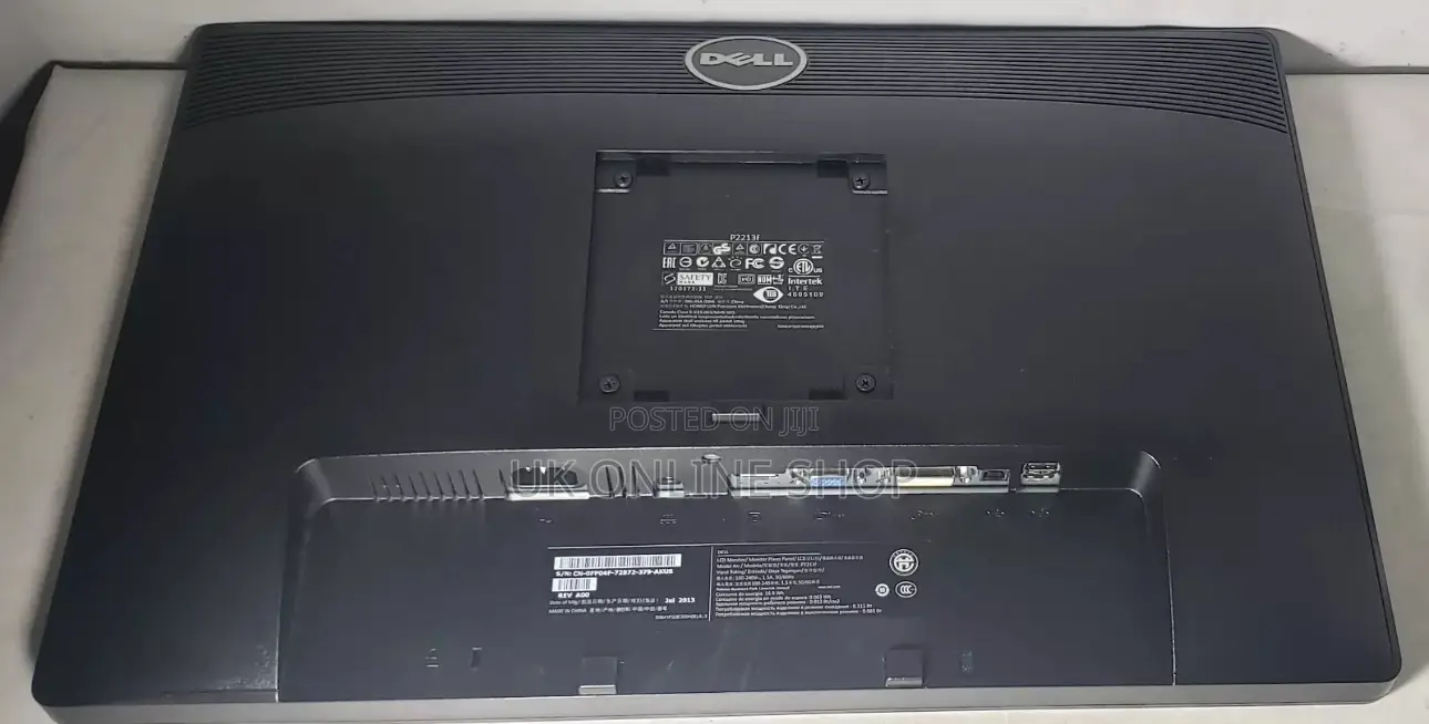 Dell P1913F 22'' Widescreen Flat Panel LCD Professional