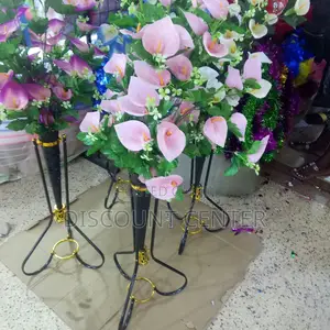 Decorative Flower Stand Plus Flowers