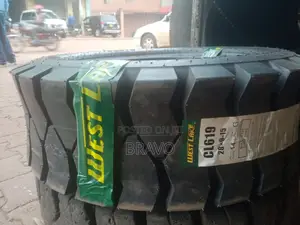 28*9-15 New Tube Tyre for Forklift.