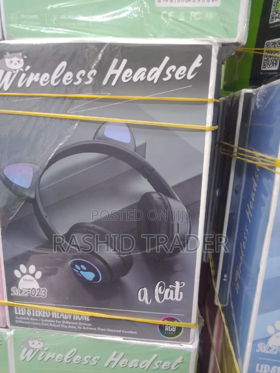Cat Wireless Head Sets Black