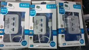 Universal 3.0/3.1 + Card Reader +USB Hub