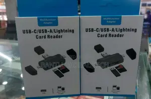 USB-C / USB-A / Lightning Card Reader