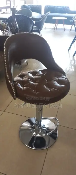 Makeup Chair or Customer Chair for Nails