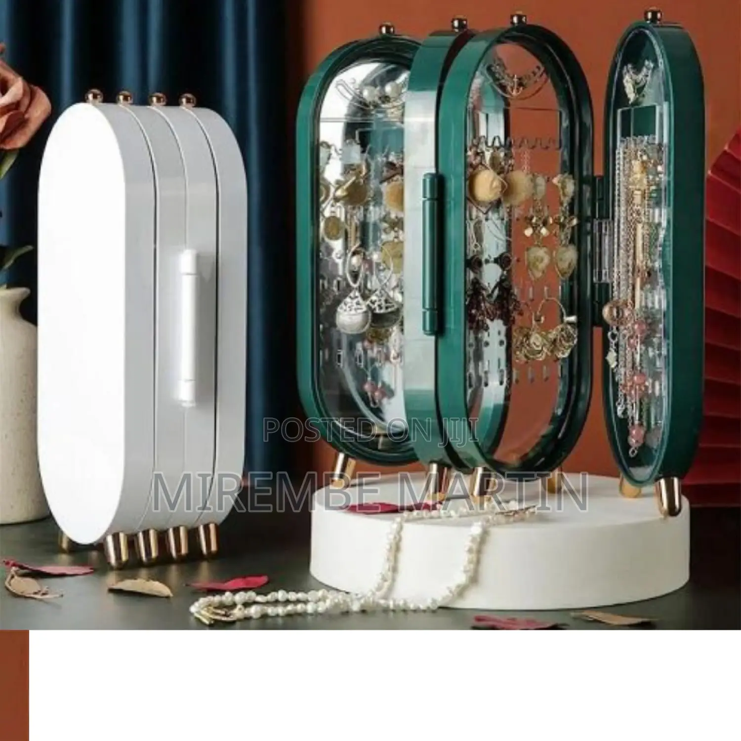 Foldable Jewelry Display Storage Rack.