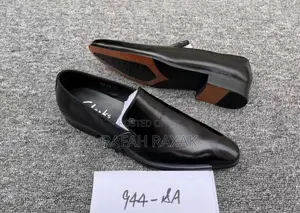 Original Men’S Clarks Gentle Leather Shoes