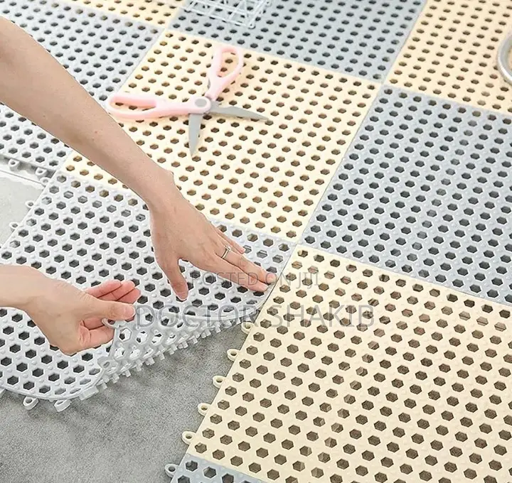 New 6pcs Interlocking Non-Slip Bathroom Floor Tiles
