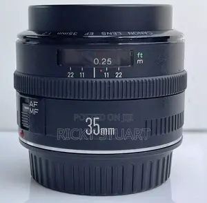 Canon Ef 35mm F/2 Wide Angle Lens