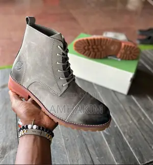 Classic Timberland Casual Boots