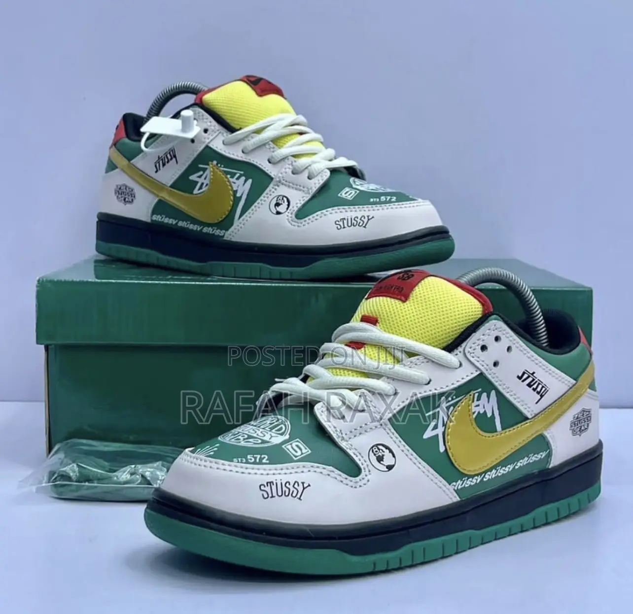 Original Nike SB Dunk Low Stussy Sneaker