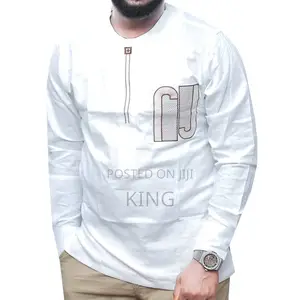 White Kaftan African Wear Shirt. (Long Sleeved)